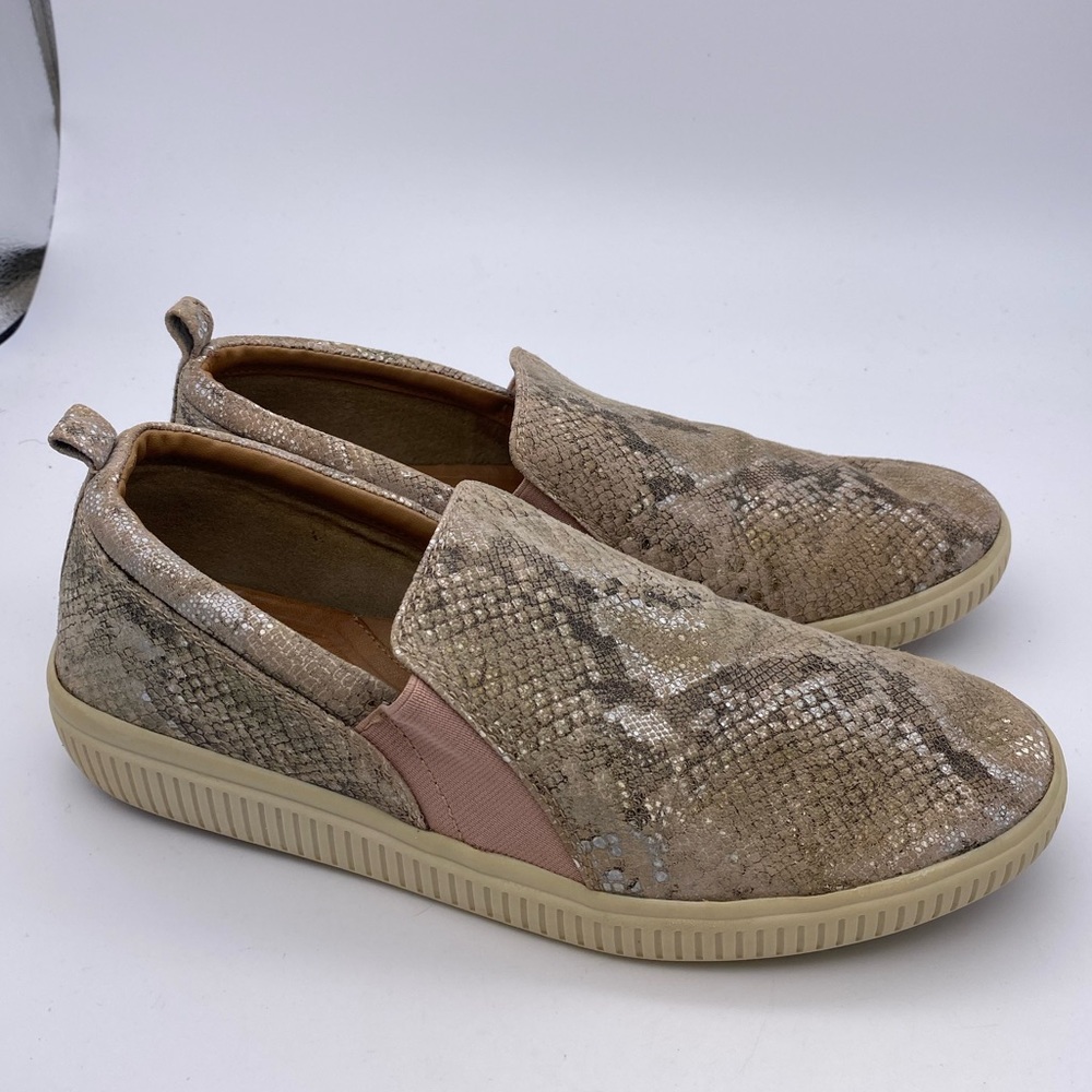Nurture Brayline suede slip on sneakers